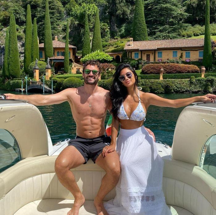 Thom Evans ve Nicole Scherzinger tatilde