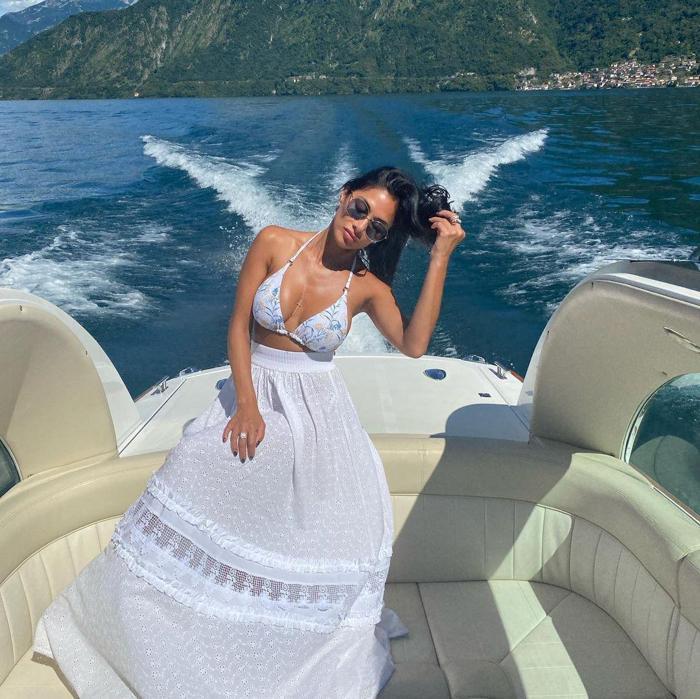 Thom Evans ve Nicole Scherzinger tatilde
