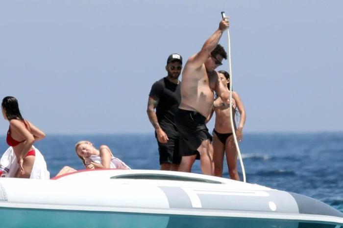 Ronaldonun tatil görüntüleri şaşkına çevirdi