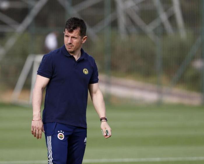 İLK 11DEN KESİK YEMİŞTİ
