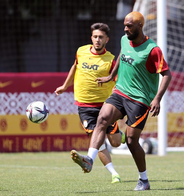 Galatasarayda son dakika Omar Floryaya döndü...