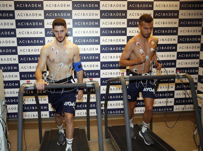Fenerbahçeli futbolcular sağlık kontrolünden geçti.. Yıllar sonra geri döndü