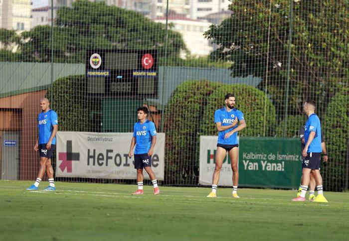 Fenerbahçe idmanında o detay gözlerden kaçmadı
