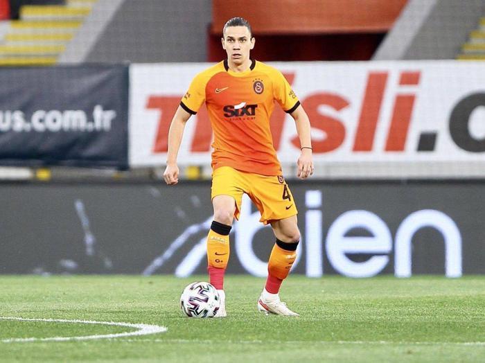 Son dakika: Galatasarayda Taylan Antalyalıya yeni sözleşme