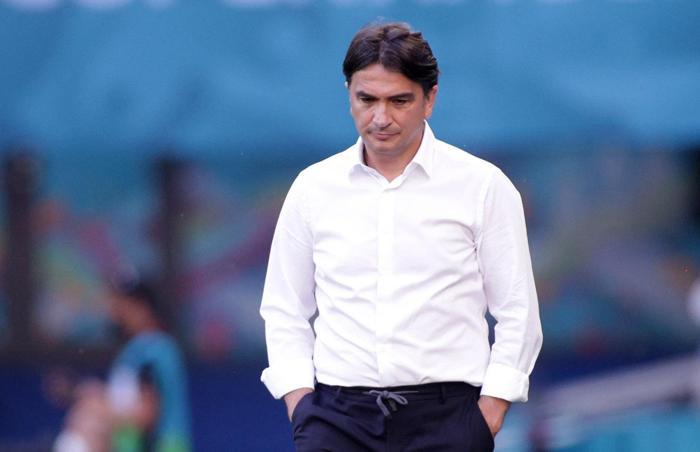 Cüneyt Çakır finale göz kırptı Hırvatistan-İspanya maçında kusursuz yönetim