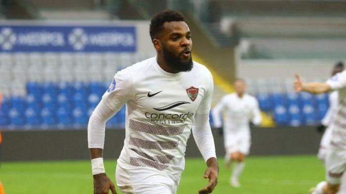 Boupendza için son dakika iddiası Galatasaray ve Fenerbahçe peşindeydi