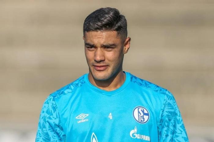 Galatasarayın Ozan Kabak planı