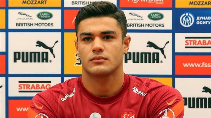 Galatasarayın Ozan Kabak planı