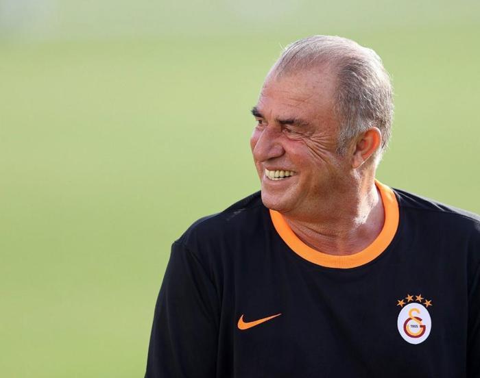 Son dakika Galatasaray transfer haberi Savunmaya 3 isim birden