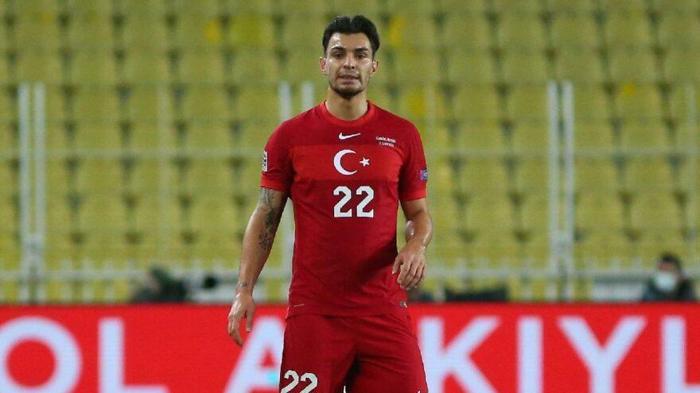 Galatasarayda transfer harekatı 2 isim yolcu