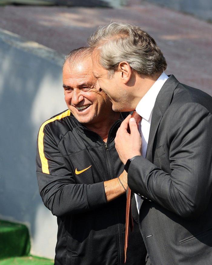 Fatih Terim, Burak Elmas, Bahattin Demirbilek zirvesi Galatasaray taraftarının mest olduğu anlar...