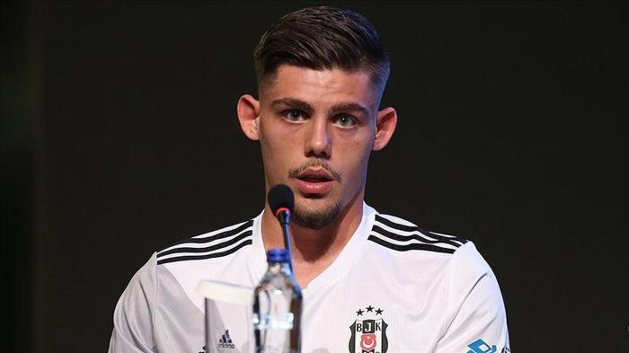 Beşiktaşta yoğun trafik Sergen Yalçın sonrası transfer...