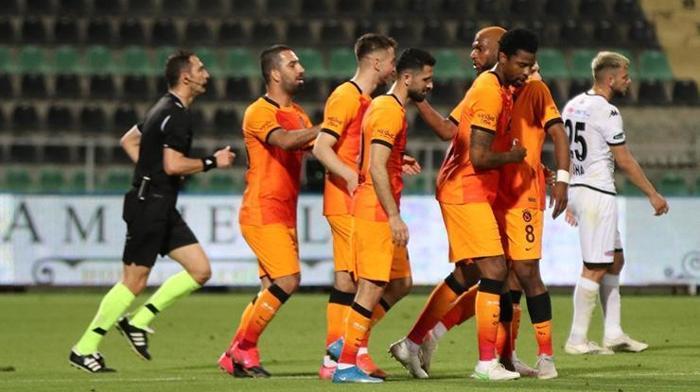 Son dakika Galatasarayda yeni sezon öncesi şok ayrılık kararı Yeni takımı belli oldu