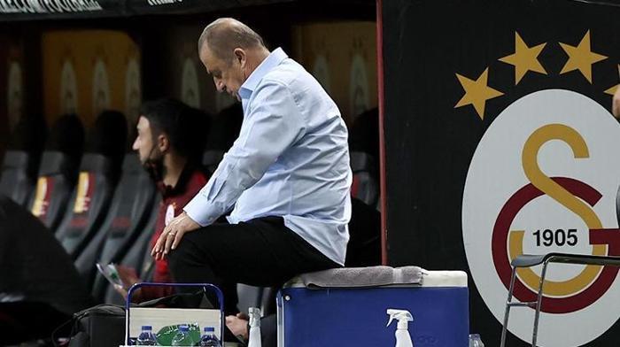 YENİ SEZON ÖNCESİ ŞOK AYRILIK