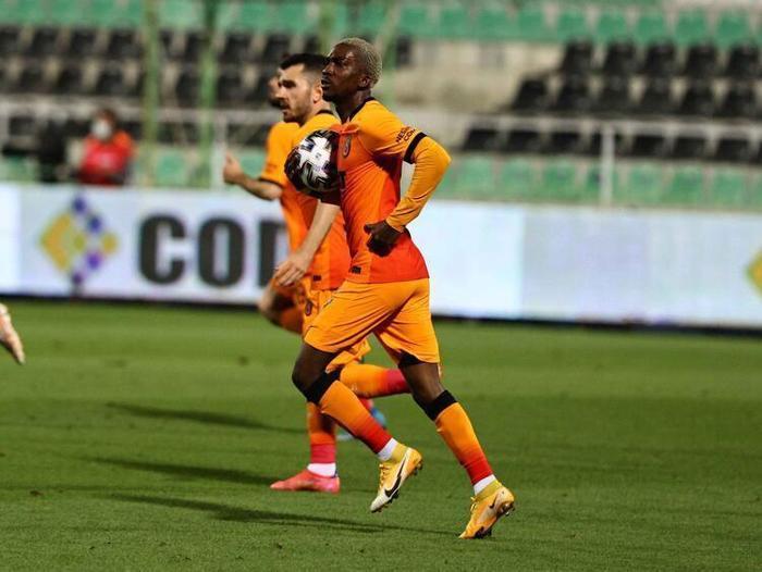 FEGHOULI SONRASI ROTA ONYEKURU