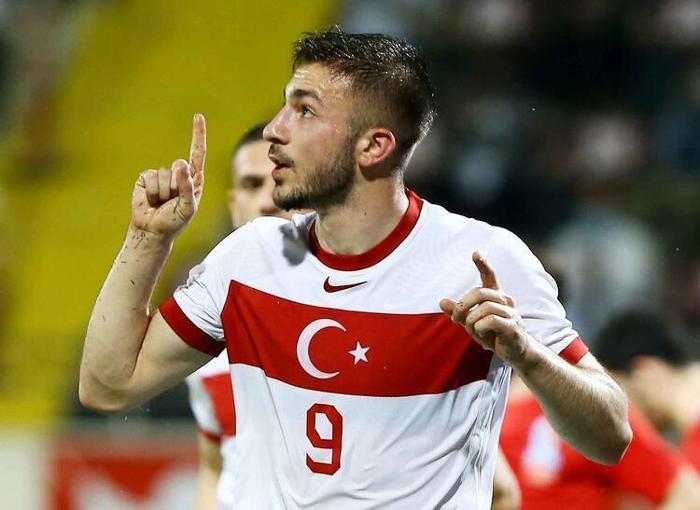 BRENTFORD İLE GÖRÜŞMELER SÜRÜYOR