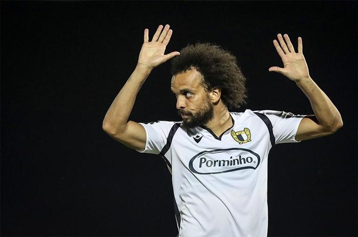 Son dakika | Fenerbahçede 9 isimle yollar ayrılıyor