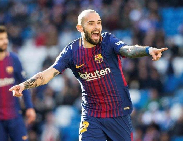 3 SEZON BARCELONADA OYNADI