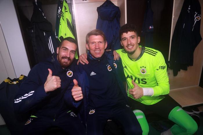 Son dakika | Fenerbahçede 7 isimle daha yollar ayrılıyor