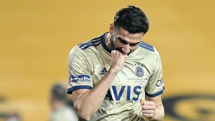 Son dakika: Fenerbahçeden Visca ve Vedat Muriqi için sürpriz karar...