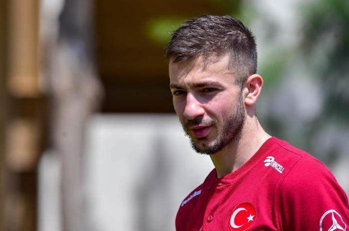 Galatasaraya Halil Dervişoğlu darbesi Beşiktaş ve Fenerbahçe devreye girdi