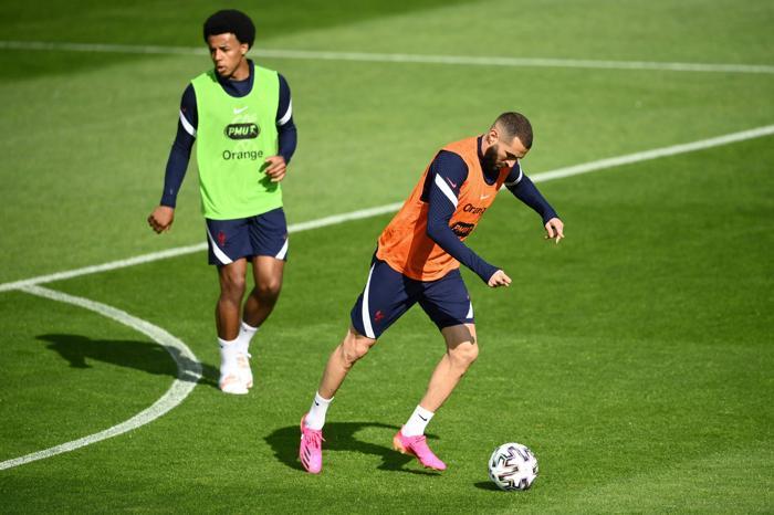 Benzema, Fransa Milli Takımına geri döndü İdmandan kareler...