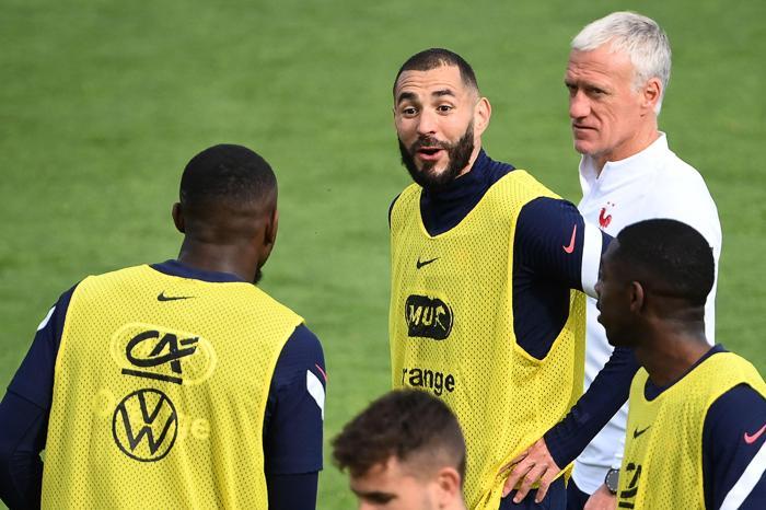 Benzema, Fransa Milli Takımına geri döndü İdmandan kareler...