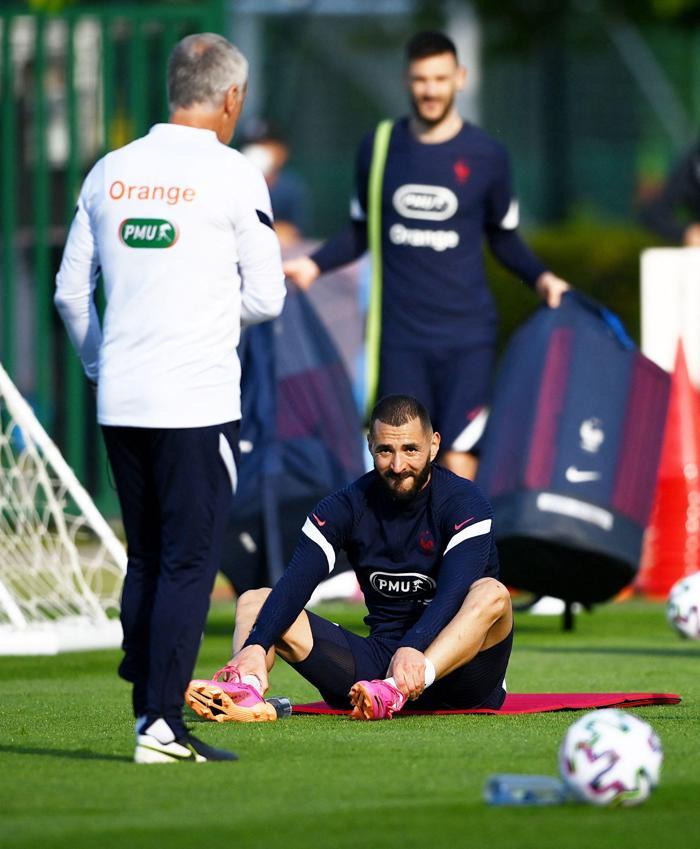 Benzema, Fransa Milli Takımına geri döndü İdmandan kareler...