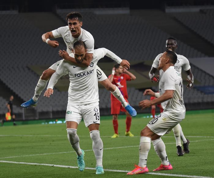 Altay şampiyon oldu, Mustafa Denizli gözyaşlarına hakim olamadı İşte o anlar...