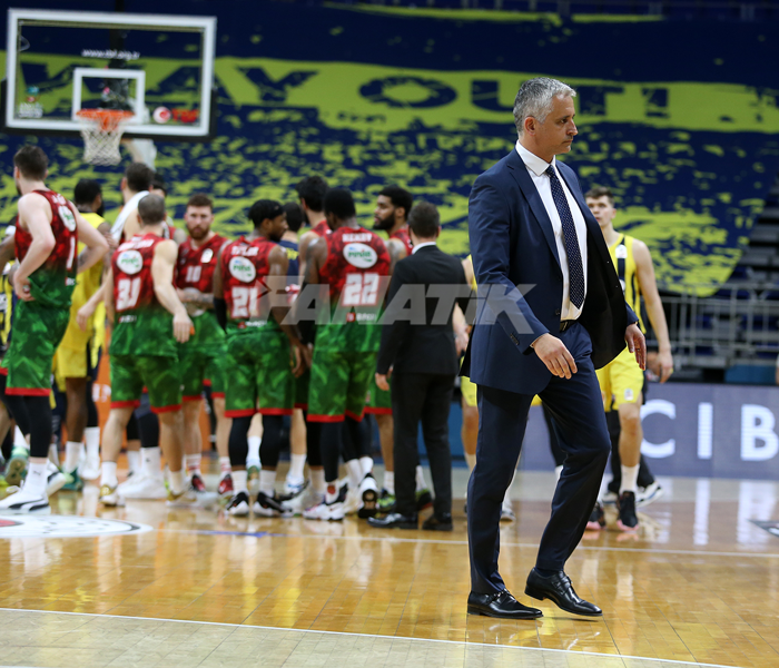 Fenerbahçeyi mağlup eden Karşıyakada büyük sevinç