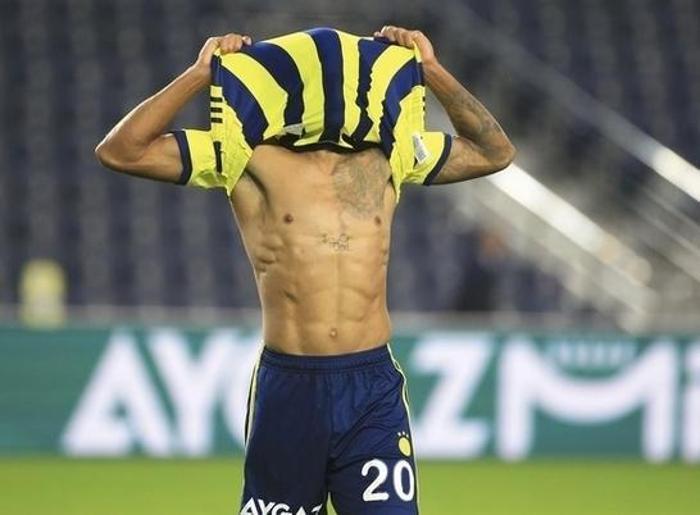 Fenerbahçede ayrılık Luiz Gustavo kararını verdi