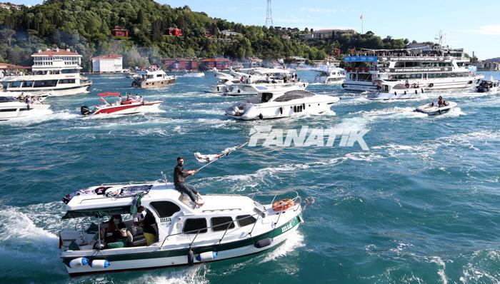 Beşiktaş, şampiyonluk kutlamalarına başladı