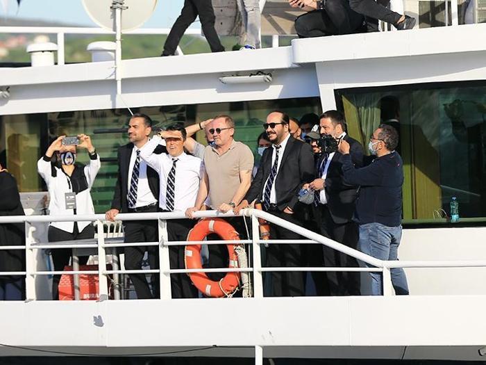 Beşiktaş, şampiyonluk kutlamalarına başladı