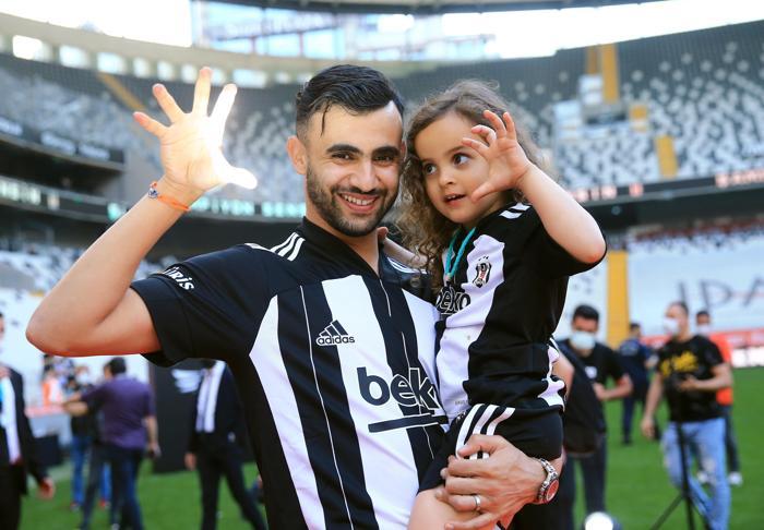 Beşiktaş, şampiyonluk kutlamalarına başladı