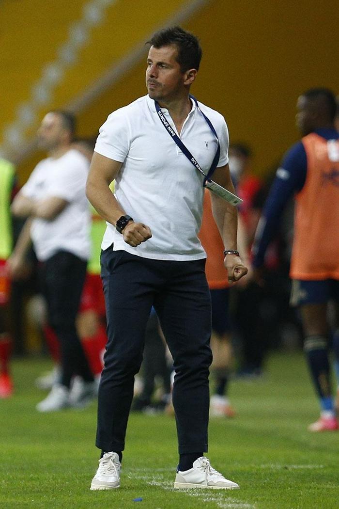 Fenerbahçe haberi: Emre Belözoğlu çılgına döndü