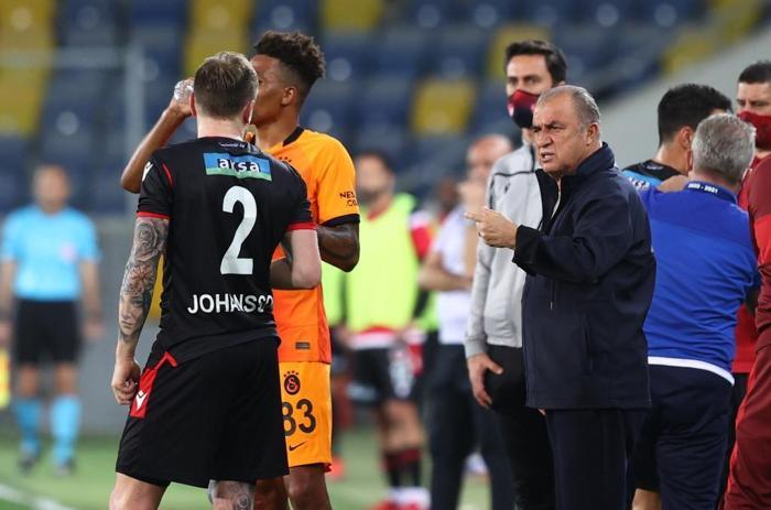 Galatasarayda Fatih Terimin yeni uğuru: Su kovası...