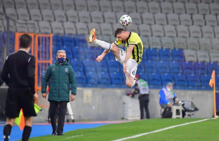 Fenerbahçede son dakika gelişmesi | 3 transfer birden...