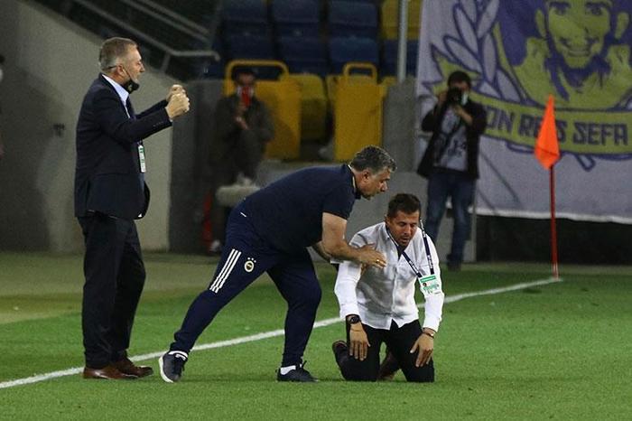 Fenerbahçede son dakika golü ile gelen büyük sevinç Emre Belözoğlu...
