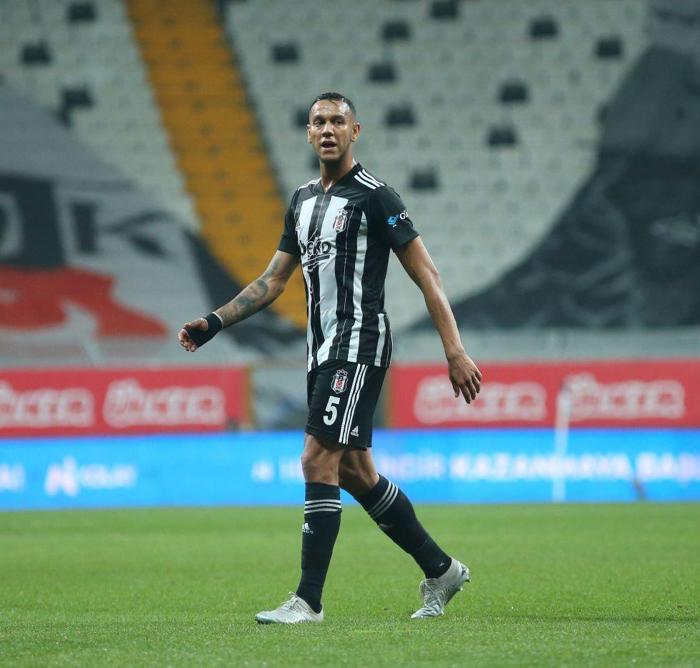 JOSEF DE SOUZA