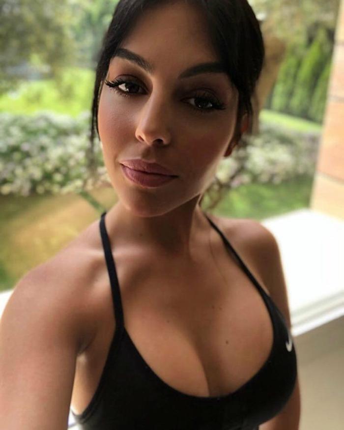 Georgina Rodriguez: Cristiano tam bir bomba