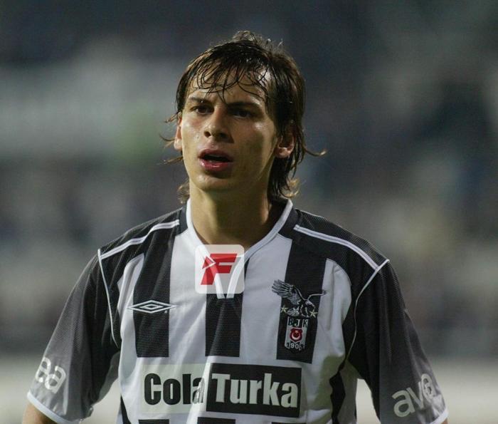 GÖKHAN GÜLEÇ