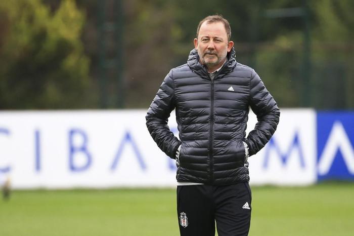 SON DAKİKA Beşiktaşın Denizlispor maçı muhtemel 11i
