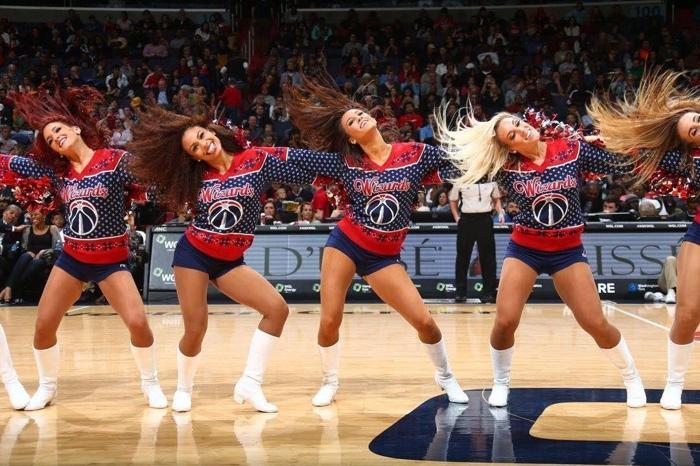 NBAdeki en güzel dansçı (ponpon) kızlar