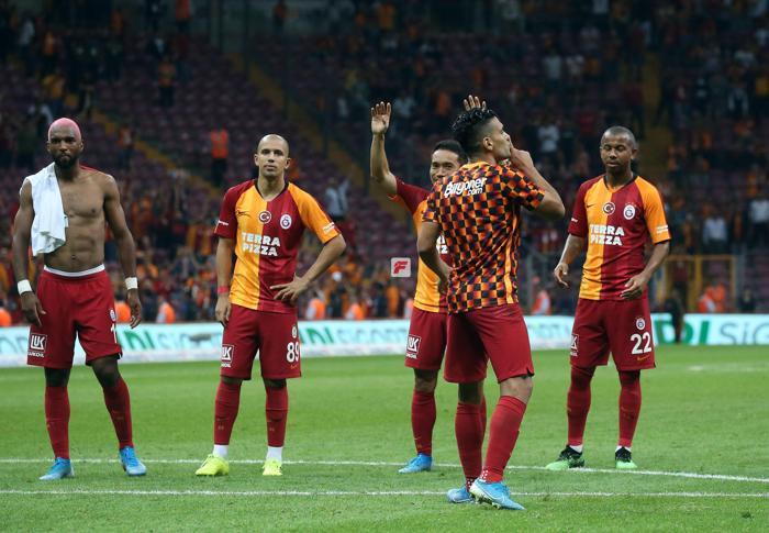 Radamel Falcaodan Kasımpaşa maçı sonu 3lü