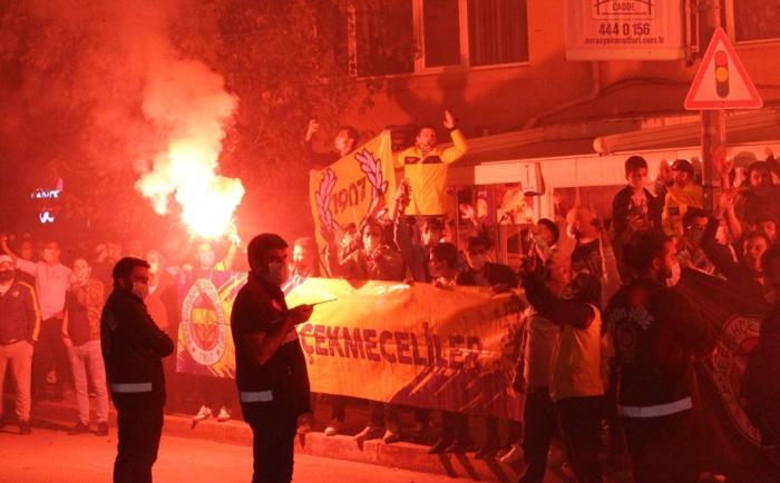 Fenerbahçe şampiyonluk moduna girdi Kadıköy alev alev
