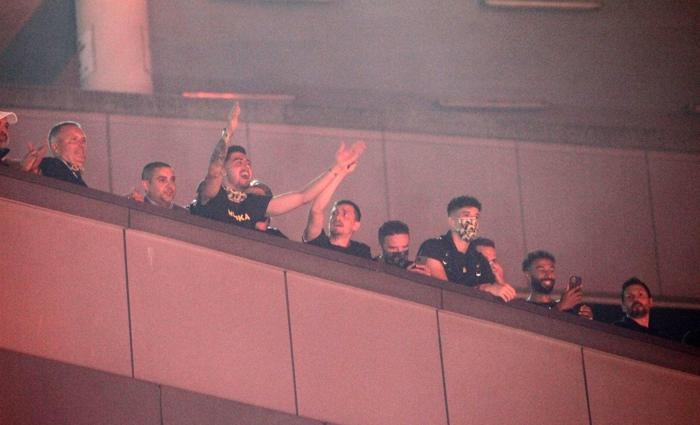 Fenerbahçe şampiyonluk moduna girdi Kadıköy alev alev
