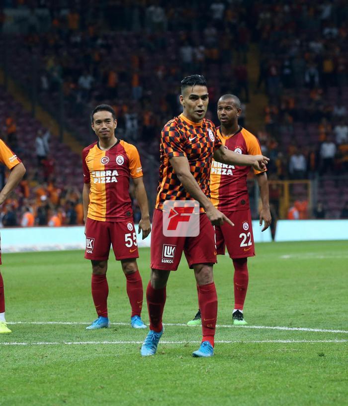 Radamel Falcaodan Kasımpaşa maçı sonu 3lü