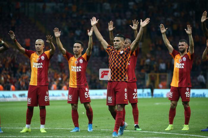 Radamel Falcaodan Kasımpaşa maçı sonu 3lü