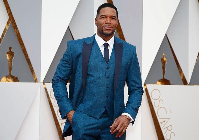 11 Michael Strahan