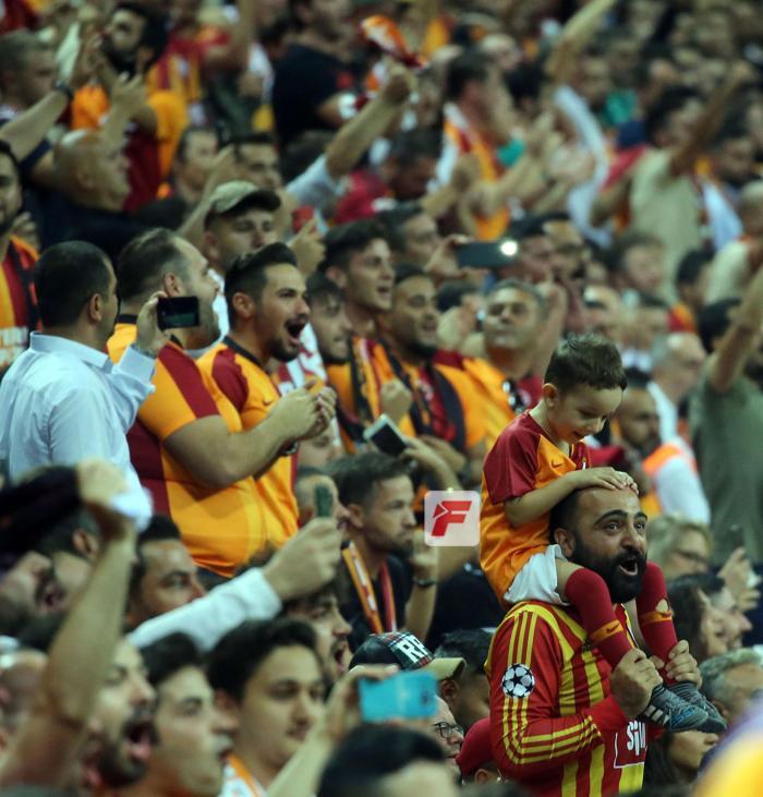 Galatasaray - Kasımpaşa maçında gerginlik Quaresma...